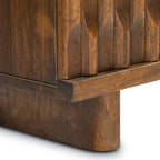 Buffet en noyer moderne avec cadre en bois séché au four