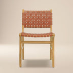 Chaise de salle à manger moderne Fauve en teck et cuir avec bois séché au four
