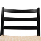 Chaise de salle à manger noire traditionnelle avec cadre en bois séché au four