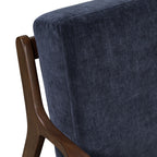 Fauteuil de salon bleu moderne Mystique avec cadre en bois séché au four
