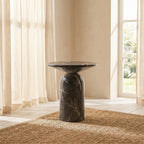 Table d'appoint moderne en marbre noir avec structure résistante aux intempéries