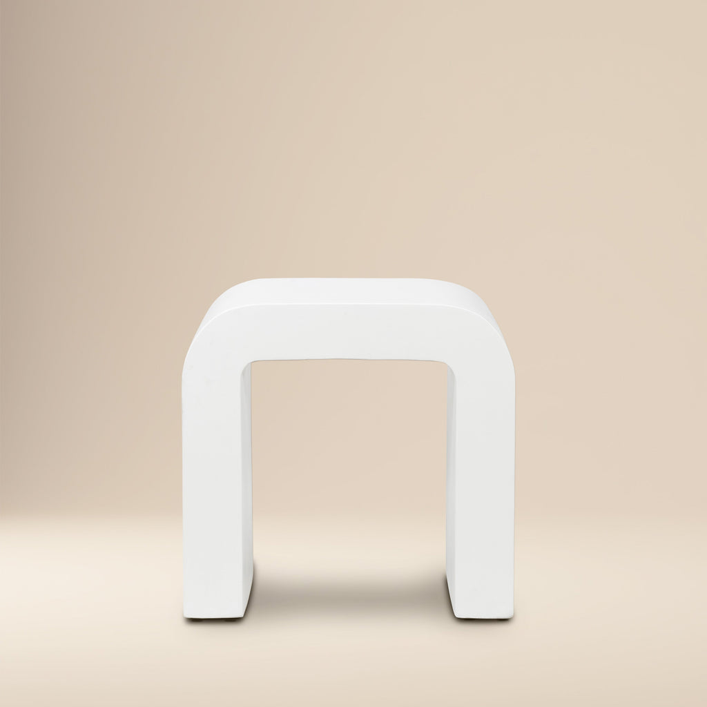 Modern Ivory Concrete Concrete Side Table with Weather-Resistant Build