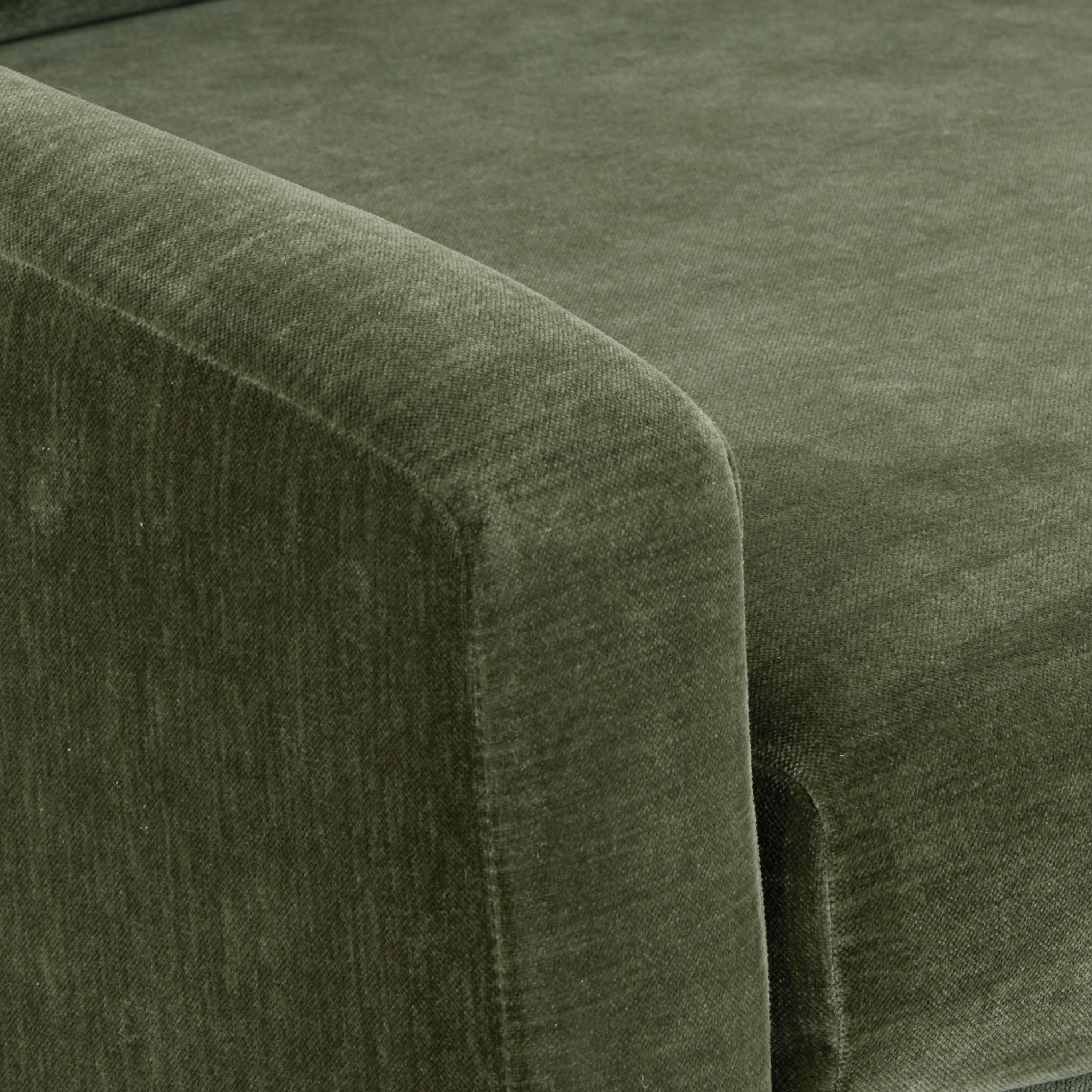 Mid-Century Modern Sagano Green Lounge Chair with Kiln-Dried Wood
