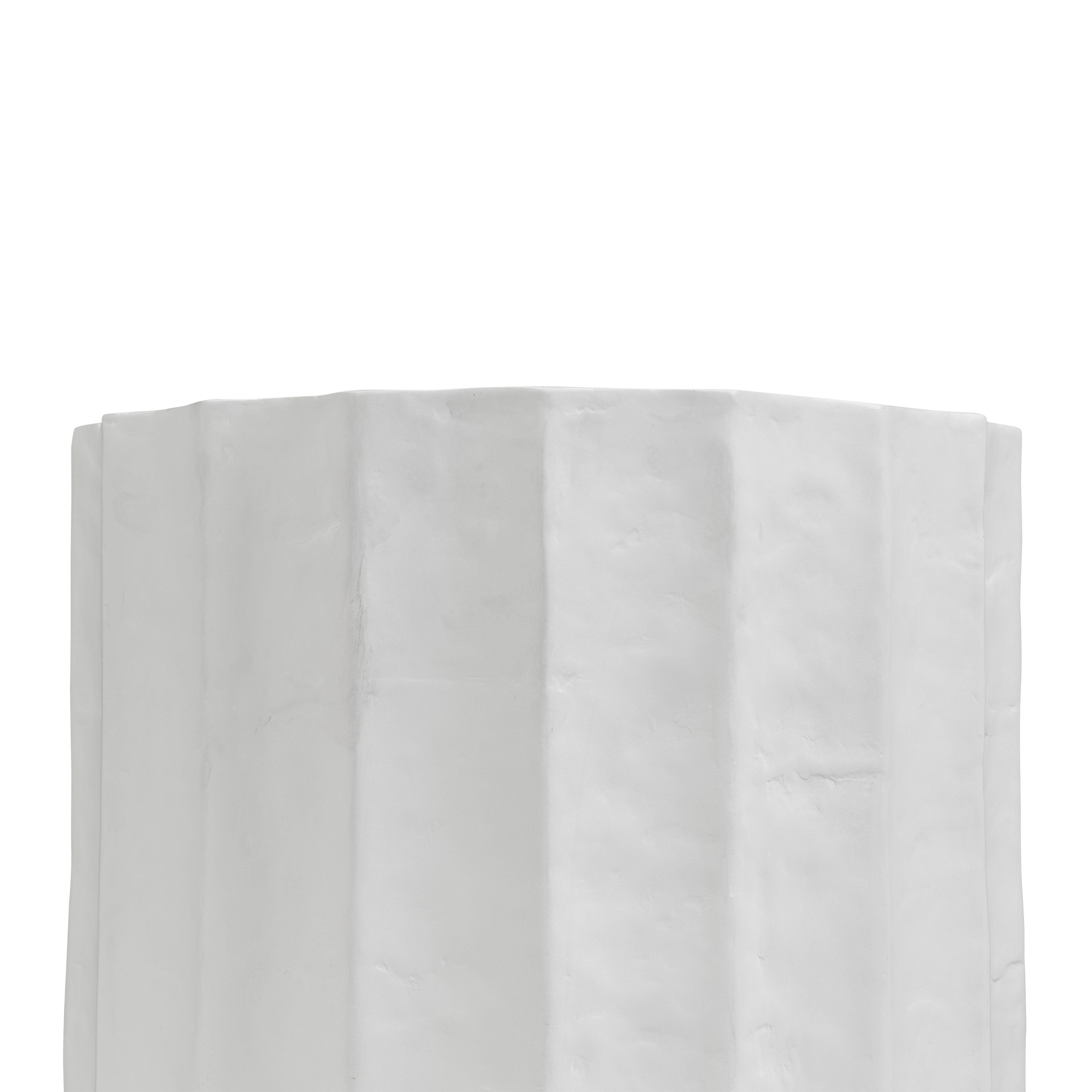 Modern Ivory Concrete Concrete Side Table with Weather-Resistant Build