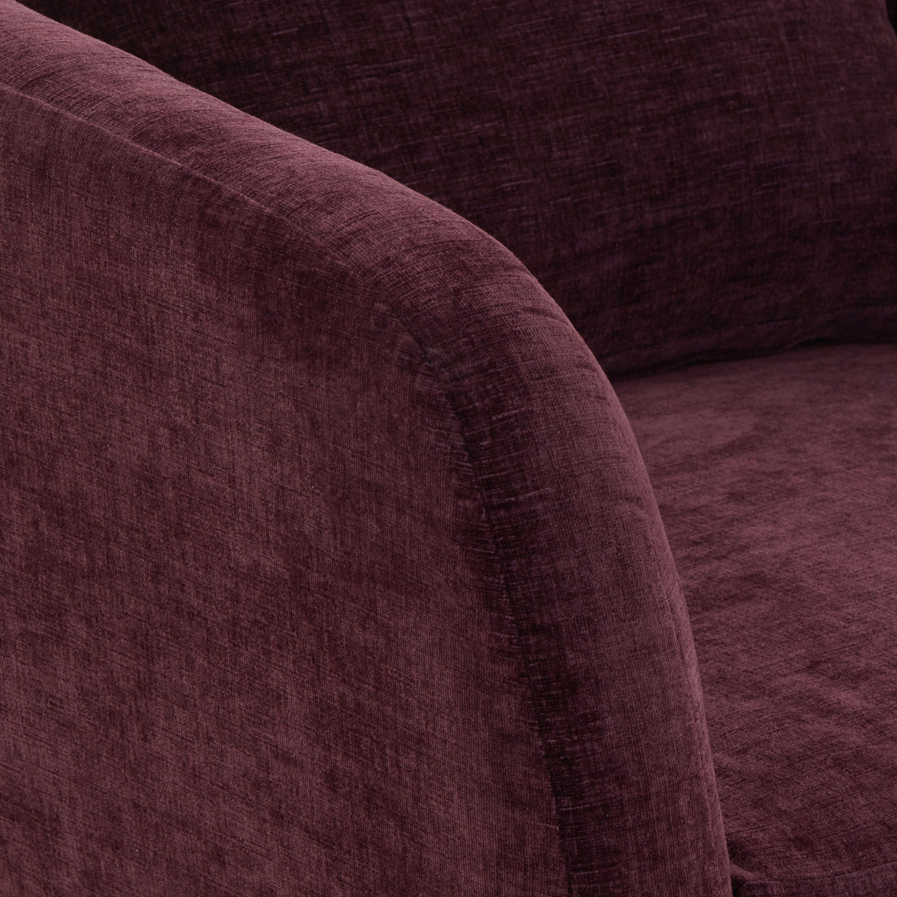 Modern Mello Plum Lounge Chair with Kiln-Dried Wood Frame