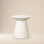 Table d'appoint moderne blanc amande avec conception résistante aux intempéries